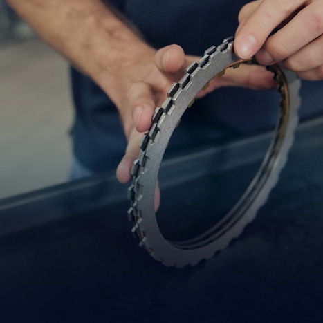 Friction demonstrated with gear shifting elements