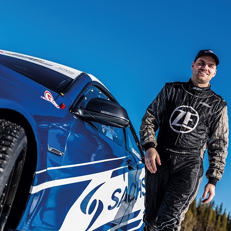 Joachim Waagaard presenting pc clutch