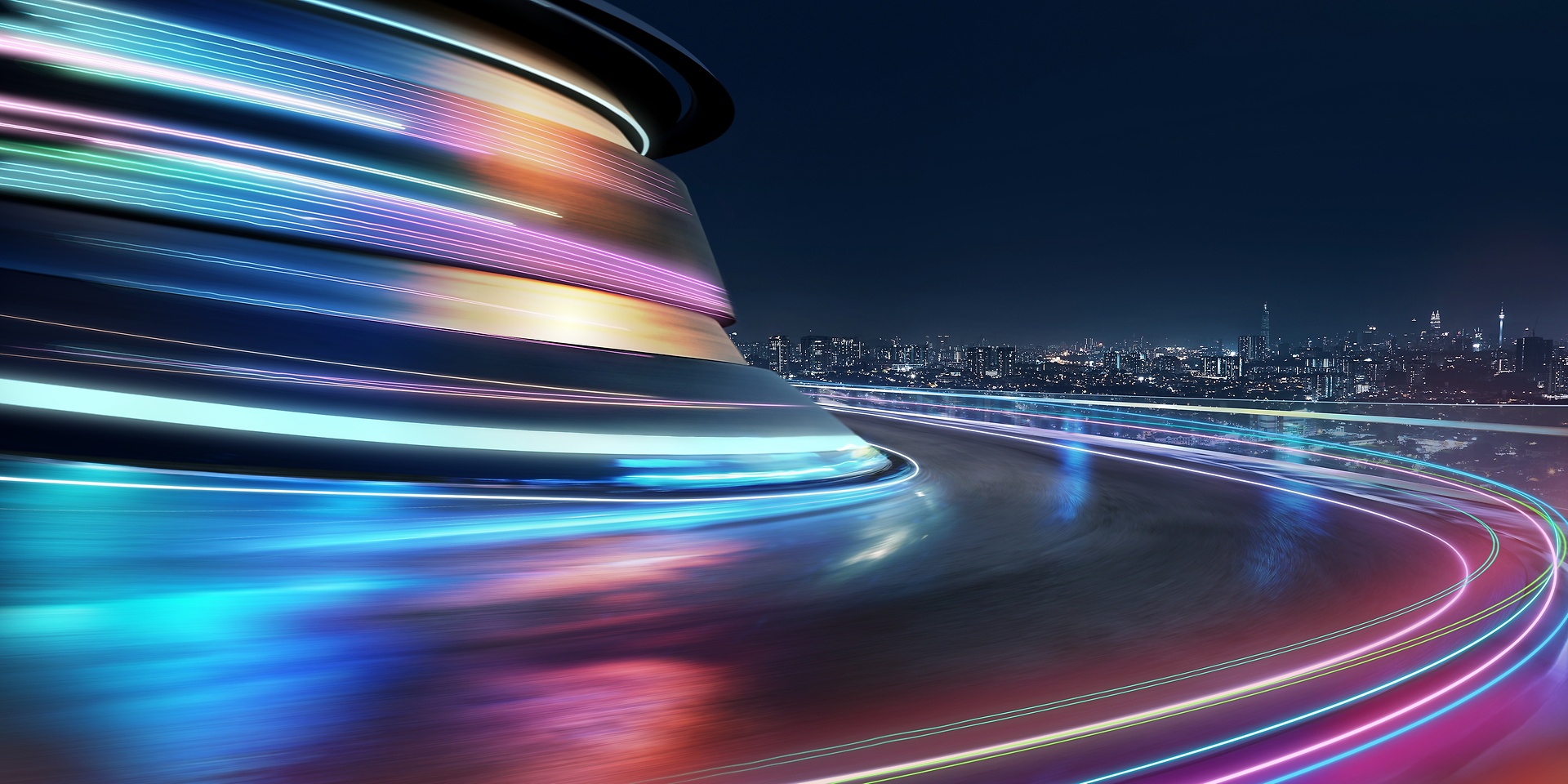 Key visual, street at night with blurred lights 
